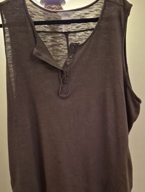 Sleeveless Henley Tank Top in Olive by